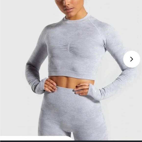 Gymshark Cropped Camo Seamless Long Sleeve Crop Top Gray Cutout Keyhole Medium - Picture 1 of 9